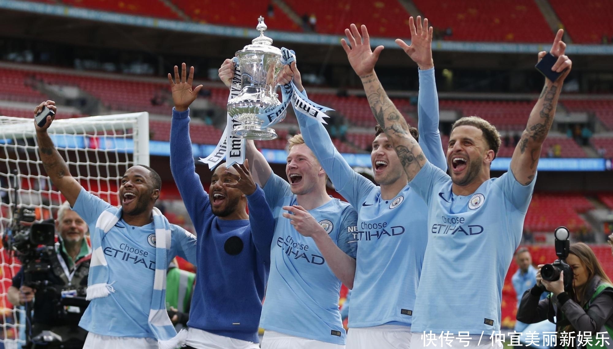 尔茨充分的 尔茨充分的