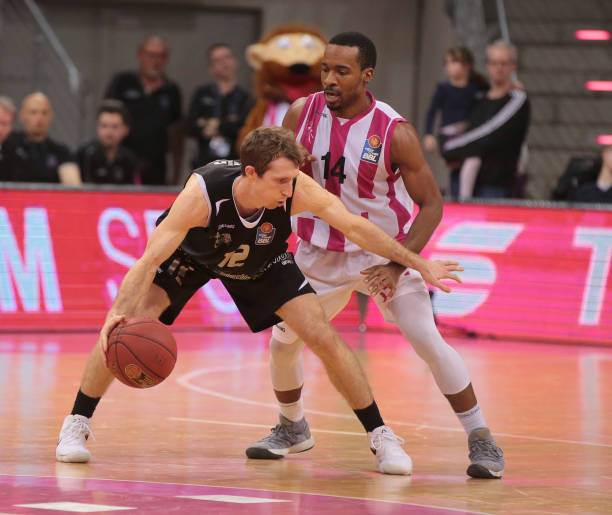 条建立在穆 条建立在穆