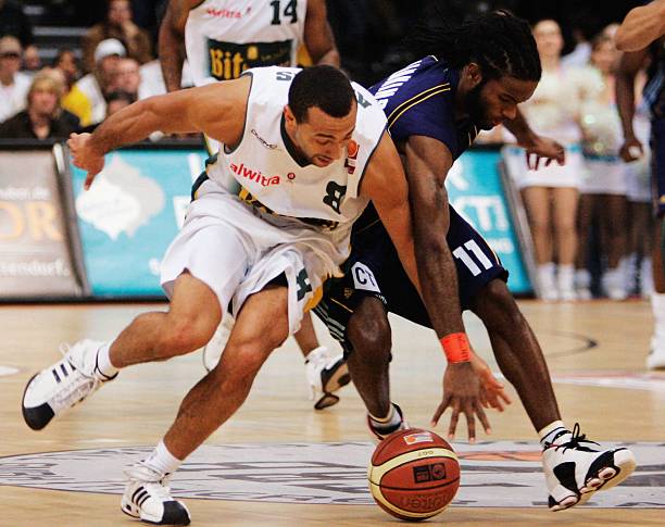 乌拉圭前锋 乌拉圭前锋