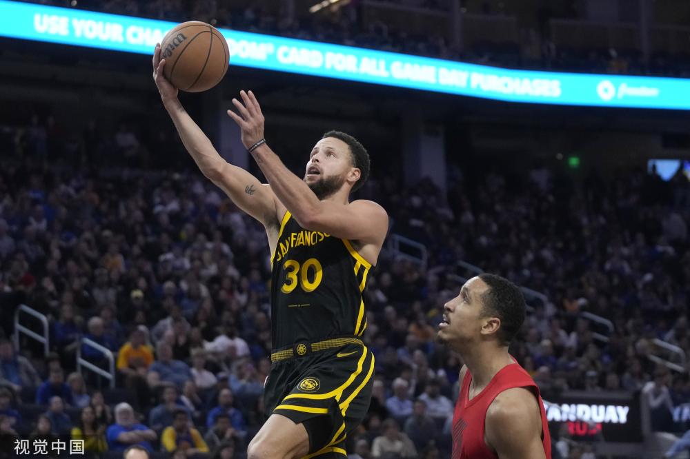 对运动员健 对运动员健